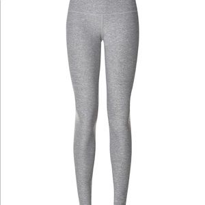 Lululemon Wunder Under Light Grey Leggings